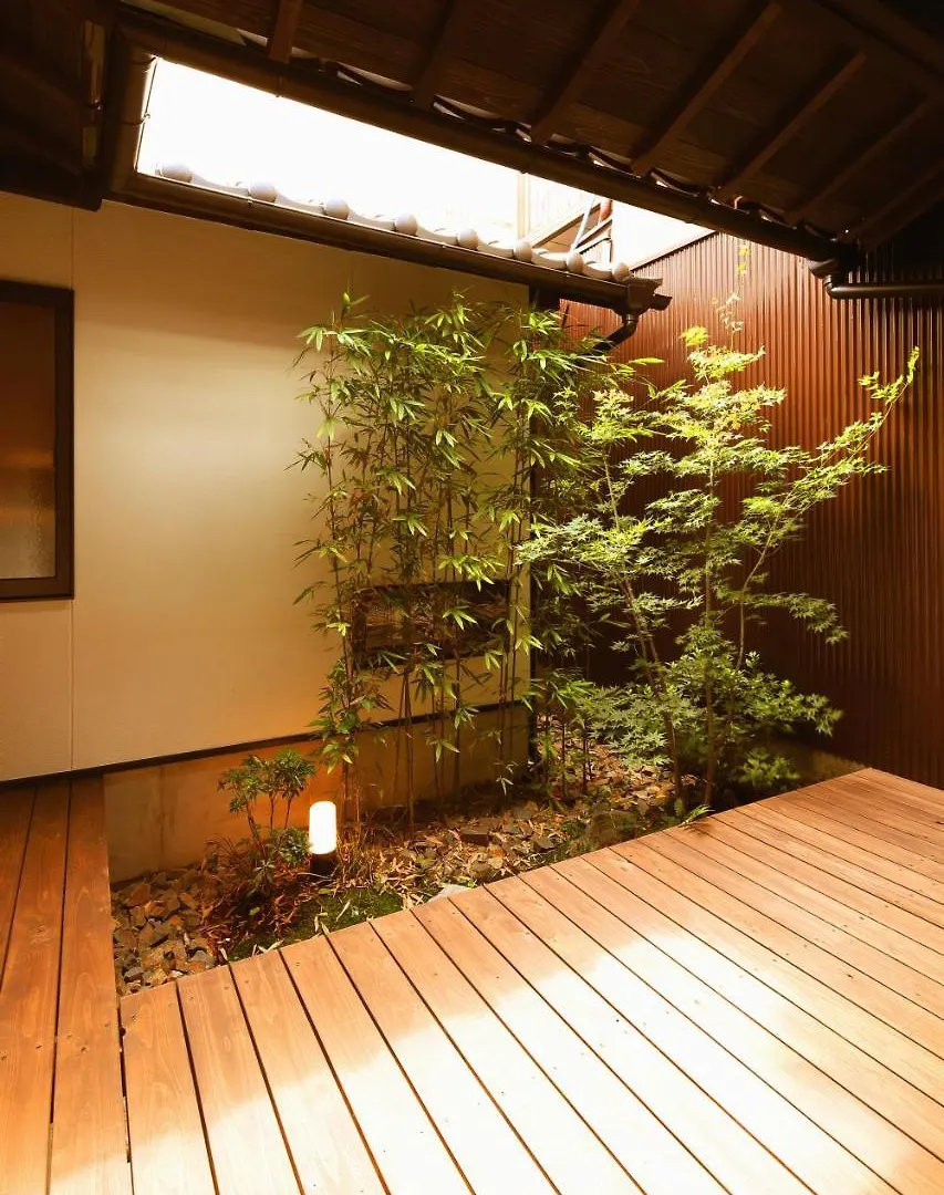 Nagi Nijo Castle Villa Kyoto Japan